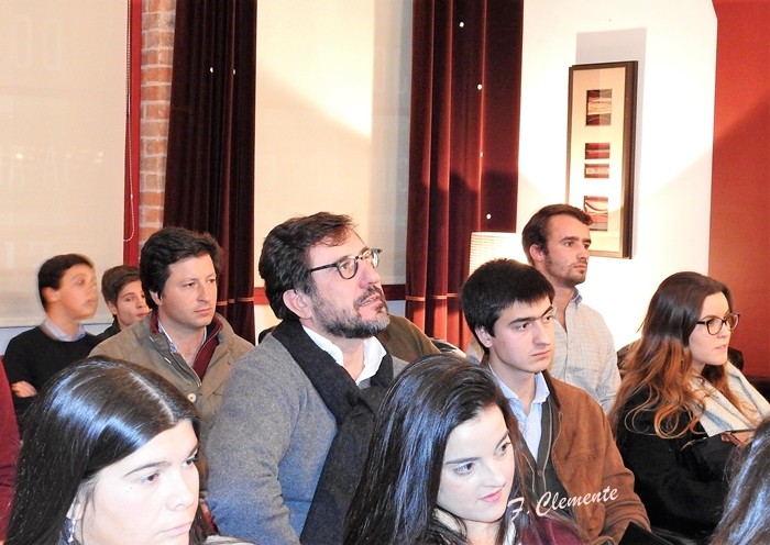 Ficheiro:Sol&Moscas F5.jpg