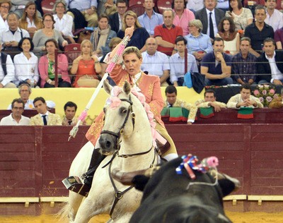 Ficheiro:Ana Batista F17.jpg