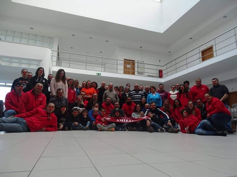 Ficheiro:Amizade F7.jpg