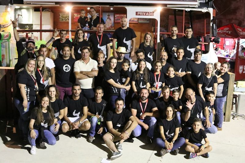 Ficheiro:Amizade F4.jpg