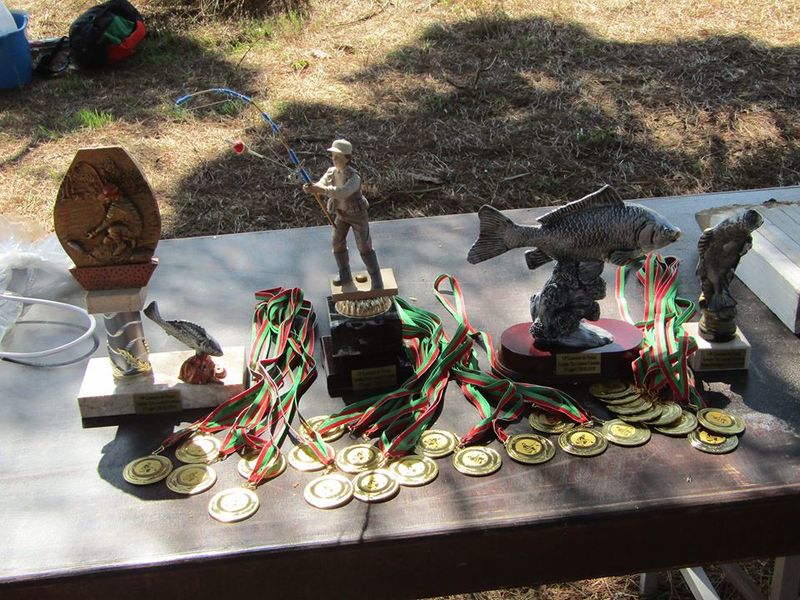 Ficheiro:Loucos Aficionados F13.jpg