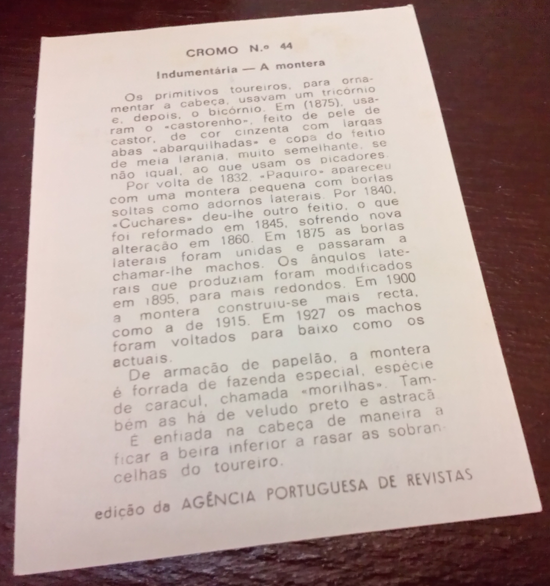 Cromo44 Indumentaria-Montera(1).png