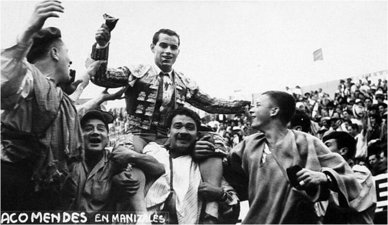 Ficheiro:PACO F20.jpg