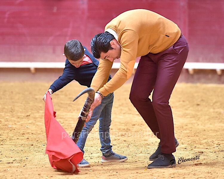 Ficheiro:Vem tourear F17.jpg