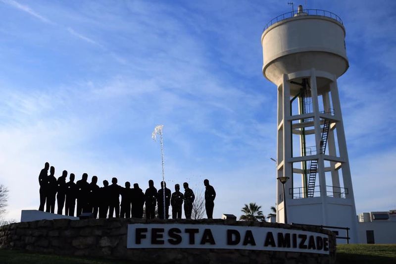 Ficheiro:Amigos do Caneco F3.jpg